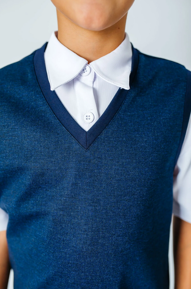 71637VG Жилет трикотаж Deloras